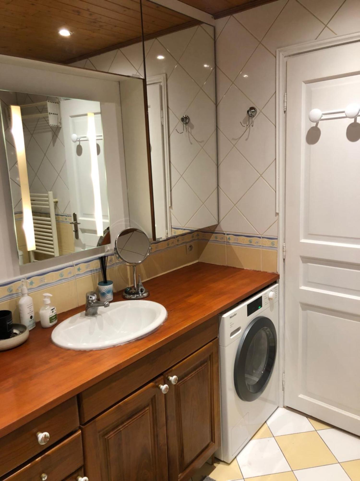 Grande Chambre A Montmartre * Parigi